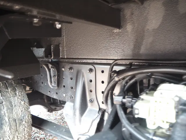 三菱 キャンター TPG-FBA00(2WD)の写真13