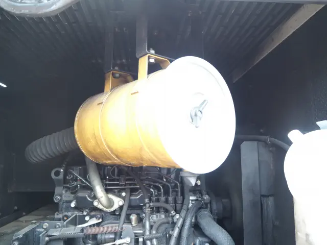 三菱 キャンター TPG-FBA00(2WD)の写真16