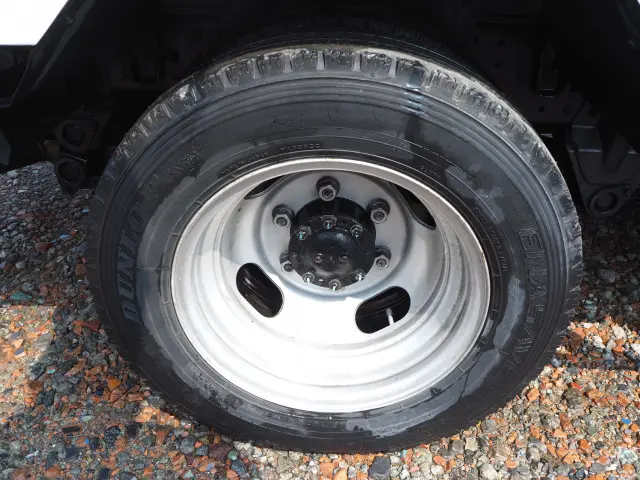 三菱 キャンター TPG-FBA00(2WD)の写真19