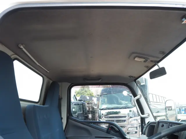 三菱 キャンター TPG-FBA00(2WD)の写真47