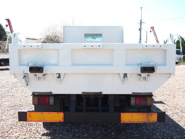 いすゞ エルフ PDG-NPR75N(2WD)の写真10