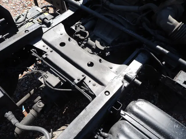 いすゞ エルフ PDG-NPR75N(2WD)の写真24