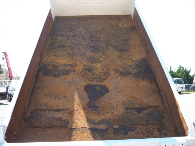 いすゞ エルフ PDG-NPR75N(2WD)の写真30