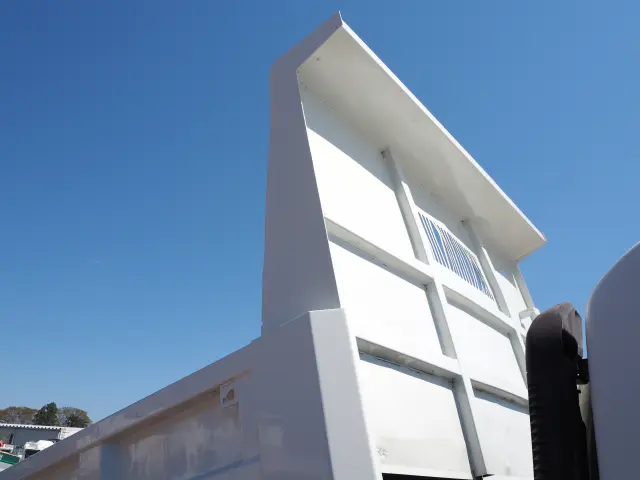 いすゞ エルフ PDG-NPR75N(2WD)の写真39