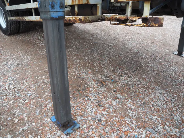 日野 レンジャー BDG-FE7JKWA(2WD)の写真13