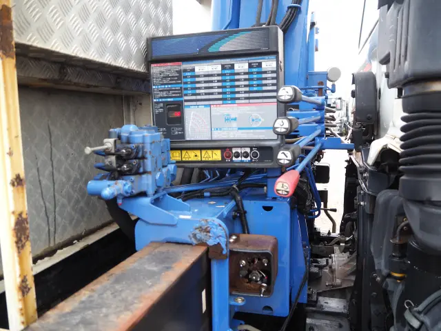 日野 レンジャー BDG-FE7JKWA(2WD)の写真18