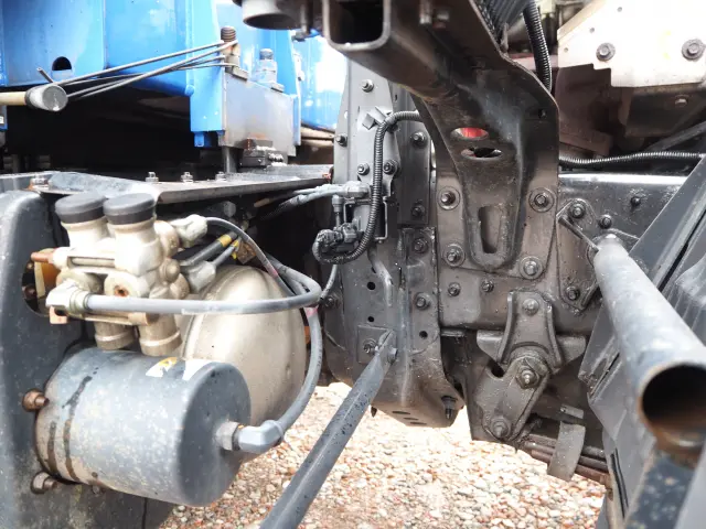 日野 レンジャー BDG-FE7JKWA(2WD)の写真24