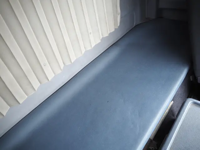 日野 レンジャー BDG-FE7JKWA(2WD)の写真44