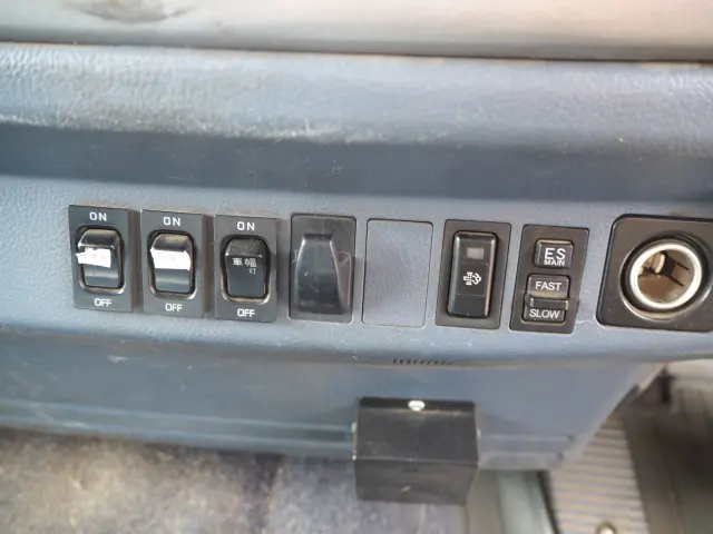 日野 レンジャー BDG-FE7JKWA(2WD)の写真47