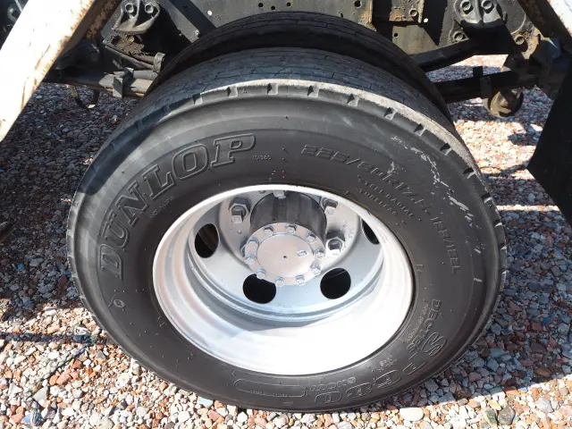 いすゞ フォワード PKG-FRR90S2(2WD)の写真26