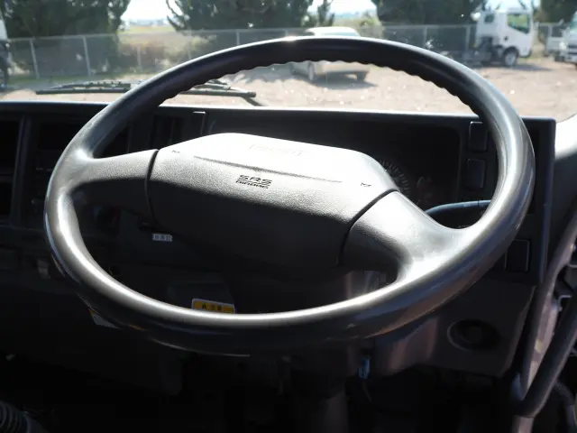 いすゞ フォワード PKG-FRR90S2(2WD)の写真43