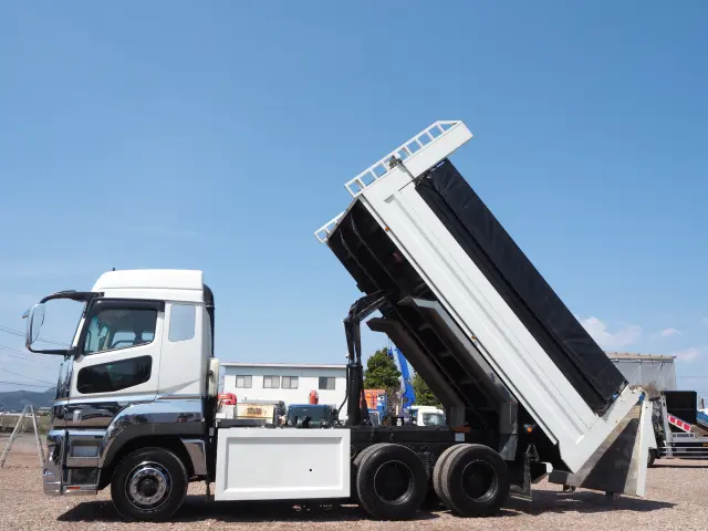 三菱 スーパーグレート 2PG-FV70HX(6x4)の写真9