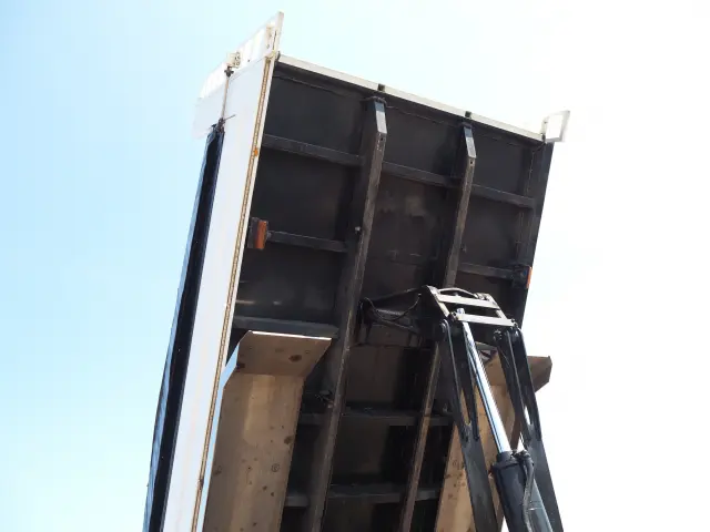 三菱 スーパーグレート 2PG-FV70HX(6x4)の写真17