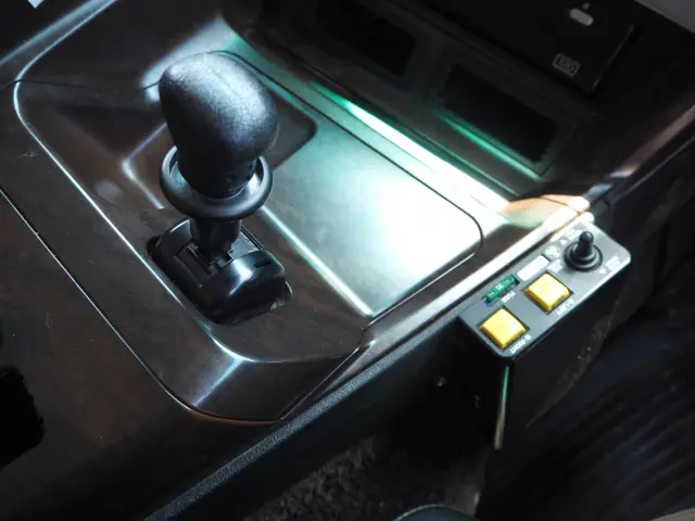 三菱 スーパーグレート 2PG-FV70HX(6x4)の写真45