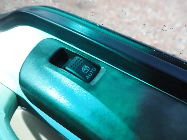 三菱 ローザ TPG-BE640J(2WD)の写真48