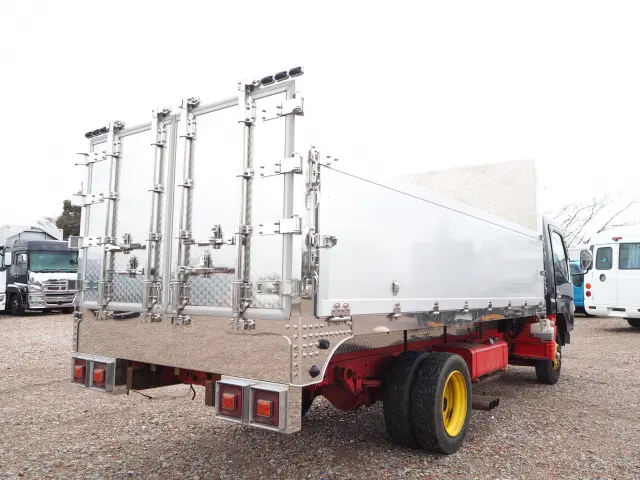 三菱 キャンター KK-FE82CE(2WD)の写真5