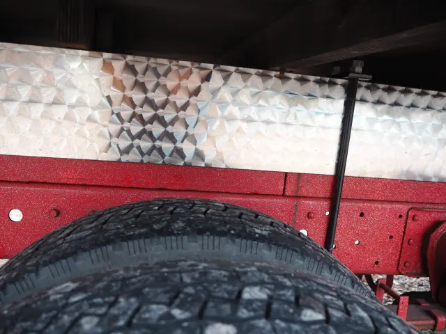 三菱 キャンター KK-FE82CE(2WD)の写真17