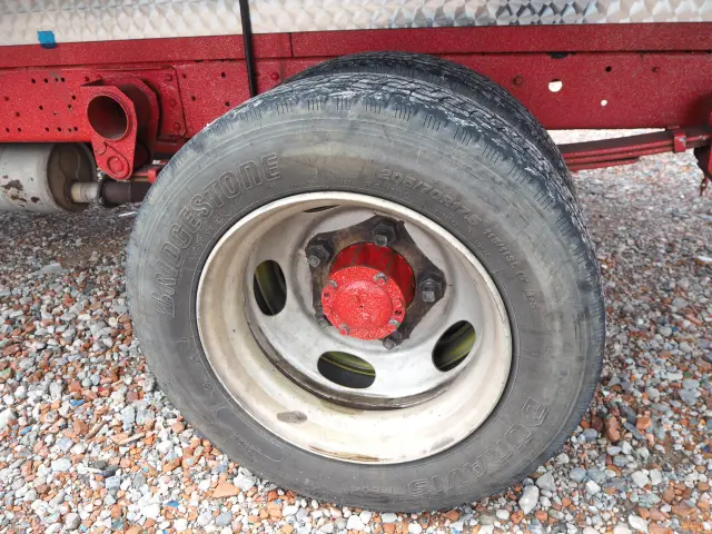 三菱 キャンター KK-FE82CE(2WD)の写真19