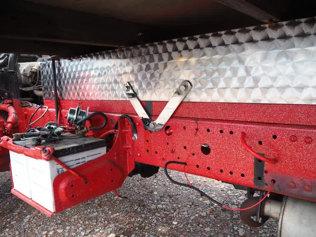 三菱 キャンター KK-FE82CE(2WD)の写真23