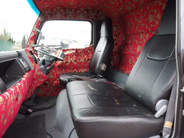 三菱 キャンター KK-FE82CE(2WD)の写真34