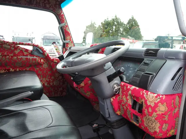 三菱 キャンター KK-FE82CE(2WD)の写真35
