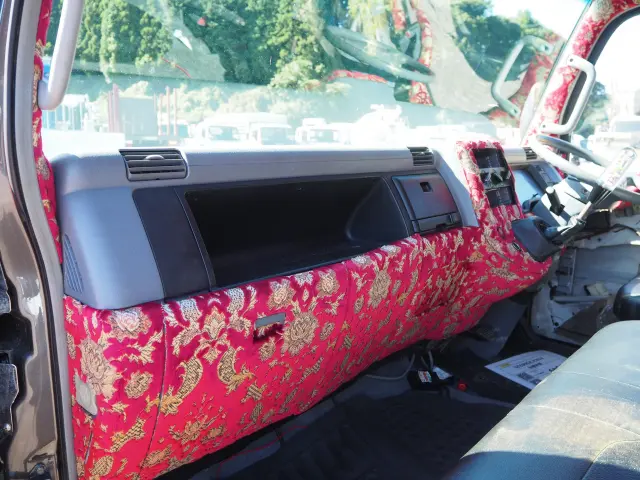 三菱 キャンター KK-FE82CE(2WD)の写真39
