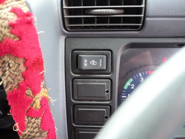 三菱 キャンター KK-FE82CE(2WD)の写真40