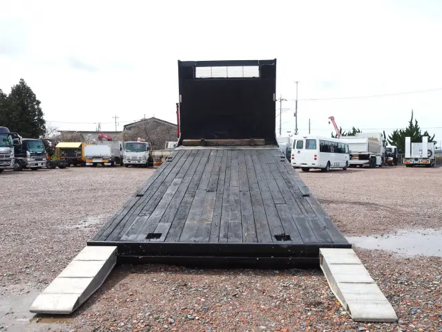 三菱 ファイター PDG-FQ62F(6x4)の写真4