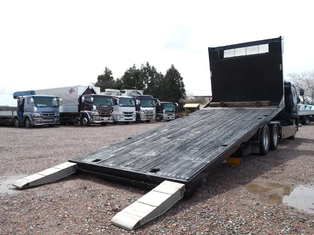 三菱 ファイター PDG-FQ62F(6x4)の写真5