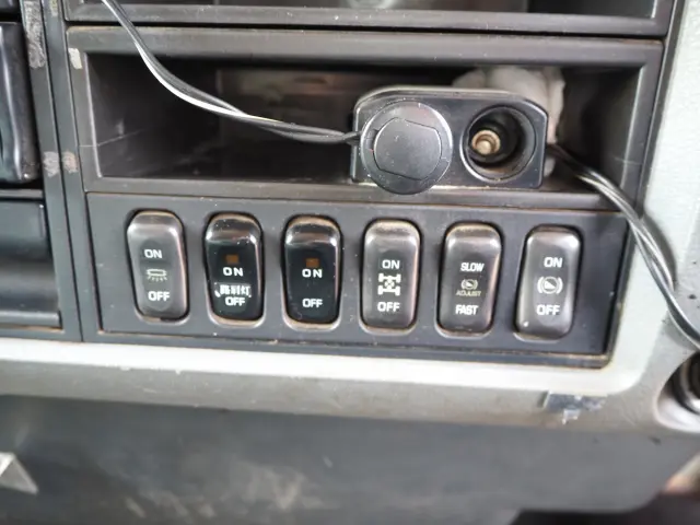 三菱 ファイター PDG-FQ62F(6x4)の写真49