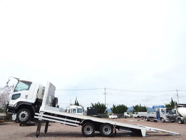 いすゞ フォワード QKG-FVZ34U2(6x4)の写真14