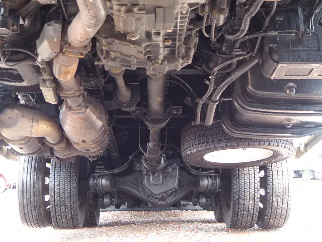 いすゞ フォワード QKG-FVZ34U2(6x4)の写真22