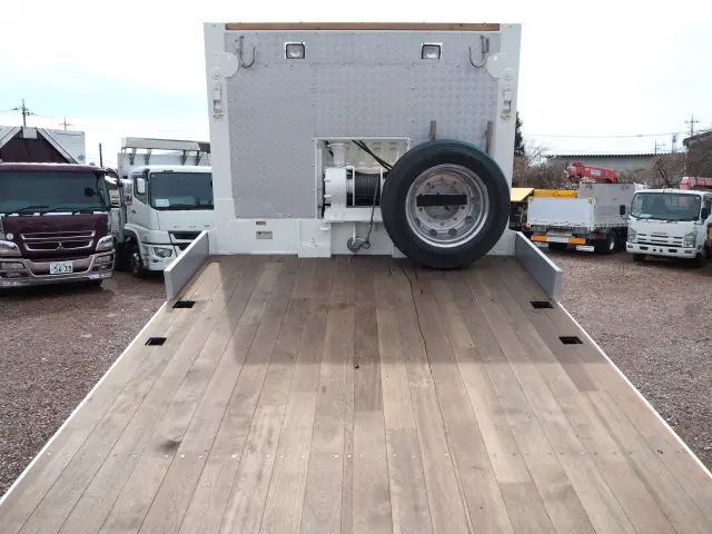 いすゞ フォワード QKG-FVZ34U2(6x4)の写真24