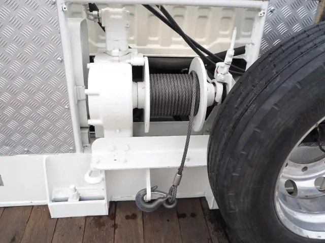 いすゞ フォワード QKG-FVZ34U2(6x4)の写真25