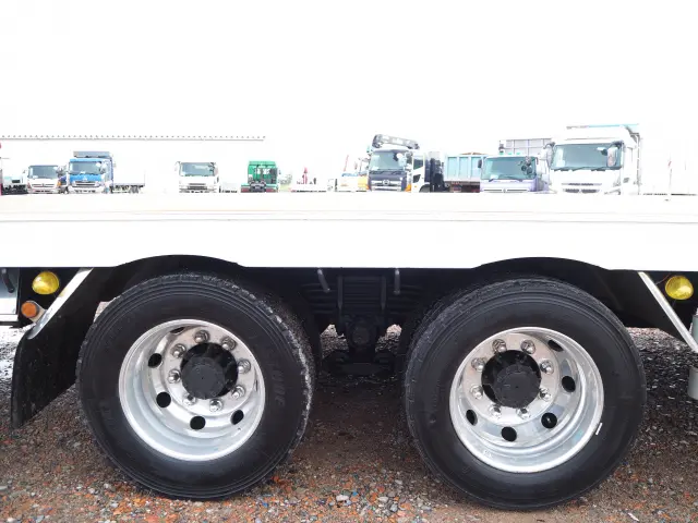 いすゞ フォワード QKG-FVZ34U2(6x4)の写真33