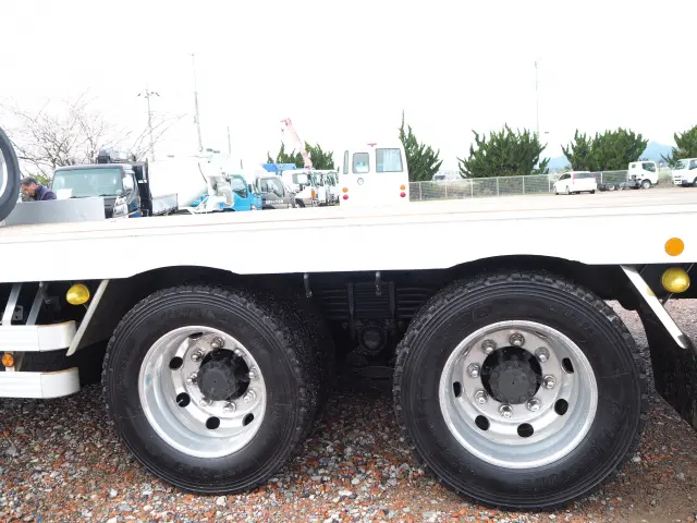 いすゞ フォワード QKG-FVZ34U2(6x4)の写真39