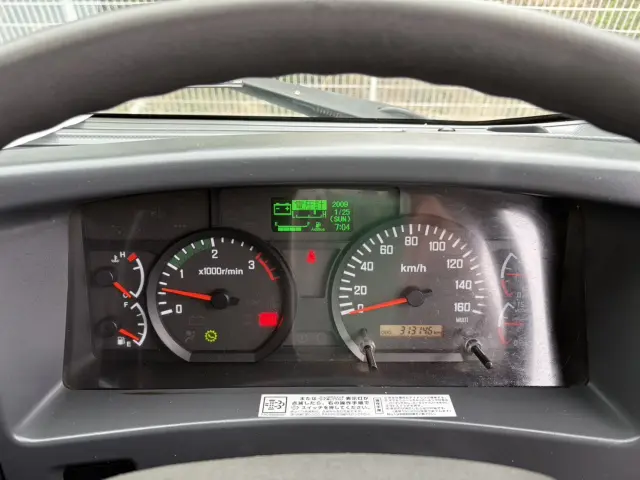 いすゞ フォワード QKG-FVZ34U2(6x4)の写真50