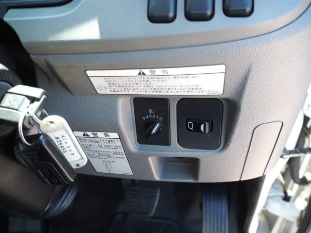 三菱 キャンター 2PG-FED90(2WD)の写真46