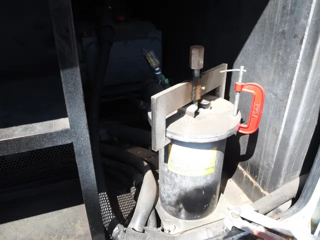 いすゞ エルフ PB-NKR81AN(2WD)の写真39