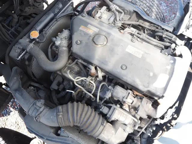 いすゞ エルフ PB-NKR81AN(2WD)の写真42