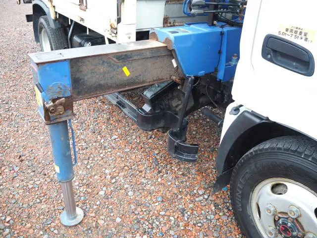 日野 デュトロ TKG-XZU695M(4WD)の写真9