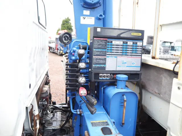 日野 デュトロ TKG-XZU695M(4WD)の写真14