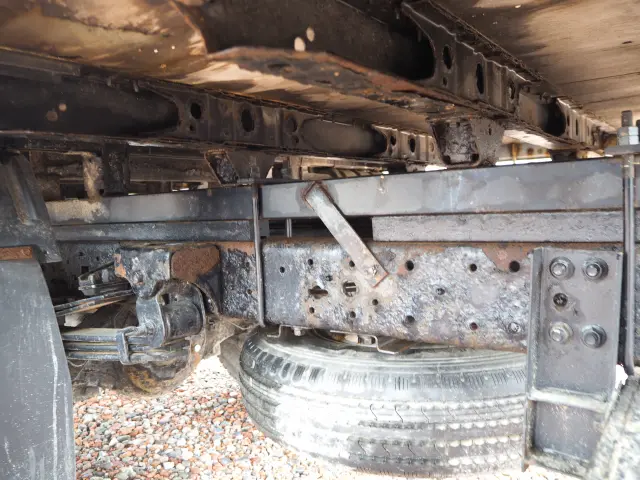 日野 デュトロ TKG-XZU695M(4WD)の写真28