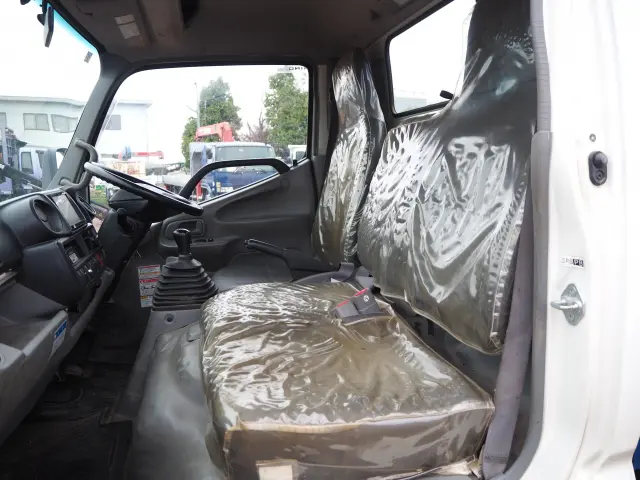 日野 デュトロ TKG-XZU695M(4WD)の写真40