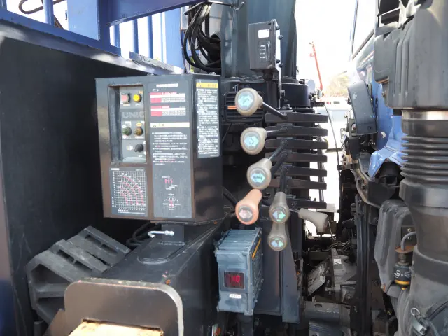 日野 レンジャー ADG-FE8JLWA(2WD)の写真10