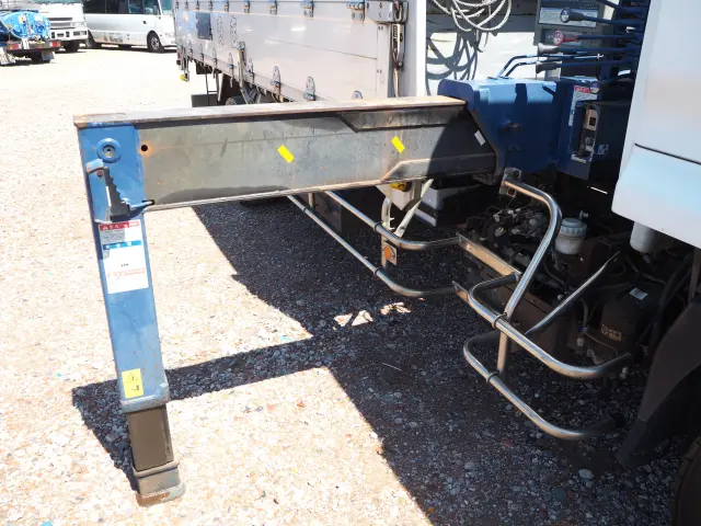 いすゞ フォワード PJ-FSR34H4(2WD)の写真10