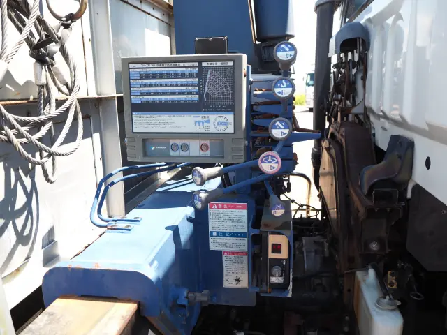 いすゞ フォワード PJ-FSR34H4(2WD)の写真11