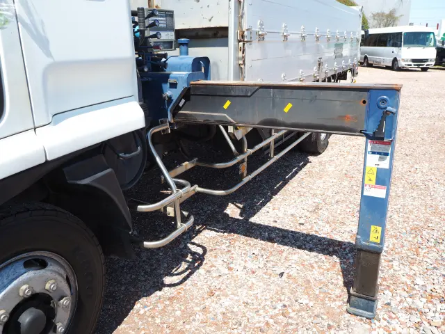 いすゞ フォワード PJ-FSR34H4(2WD)の写真14