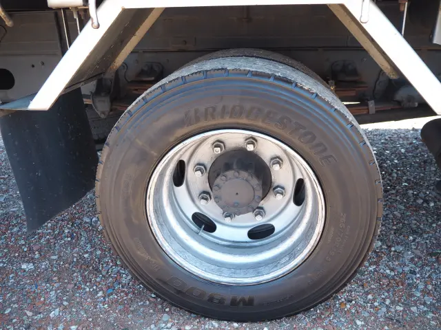 いすゞ フォワード PJ-FSR34H4(2WD)の写真27