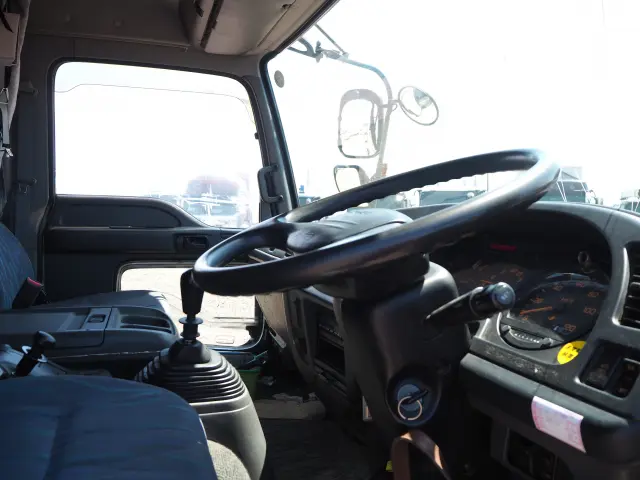 いすゞ フォワード PJ-FSR34H4(2WD)の写真48